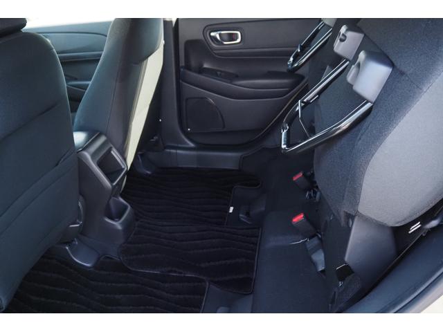 ヴェゼル e:HEVX ホンダセンシング/前後ドラレコ/衝突軽減ブレーキ/クルーズコントロール/LEDヘッドライト/アルミホイール/純正ナビ/ETC/TV/バックカメラ/パドルシフト/サイドカーテンエアバック/(41枚目)