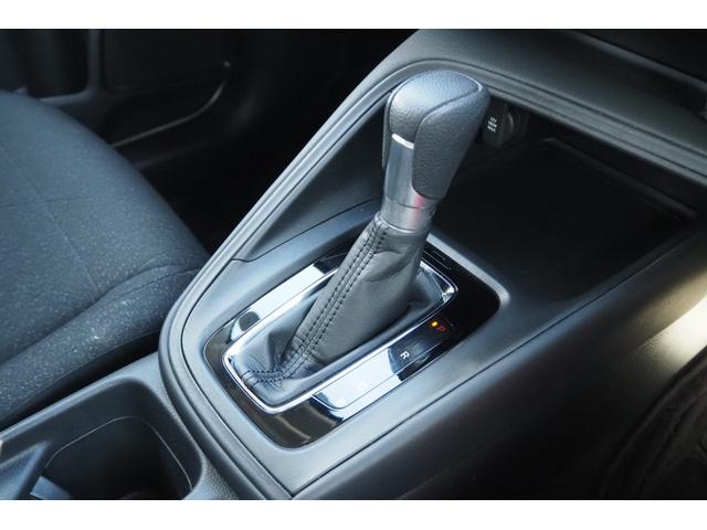 ヴェゼル e:HEVX ホンダセンシング/前後ドラレコ/衝突軽減ブレーキ/クルーズコントロール/LEDヘッドライト/アルミホイール/純正ナビ/ETC/TV/バックカメラ/パドルシフト/サイドカーテンエアバック/(49枚目)