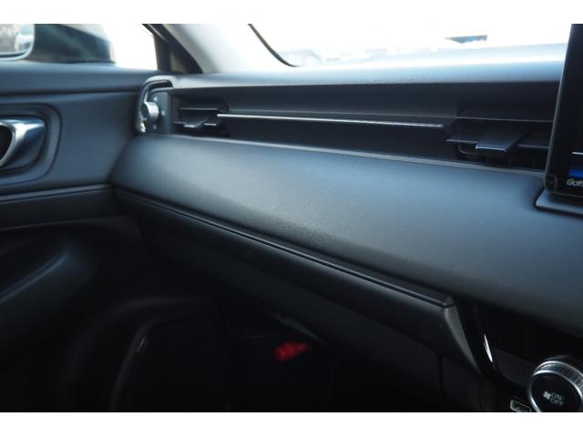 ヴェゼル e:HEVX ホンダセンシング/前後ドラレコ/衝突軽減ブレーキ/クルーズコントロール/LEDヘッドライト/アルミホイール/純正ナビ/ETC/TV/バックカメラ/パドルシフト/サイドカーテンエアバック/(52枚目)