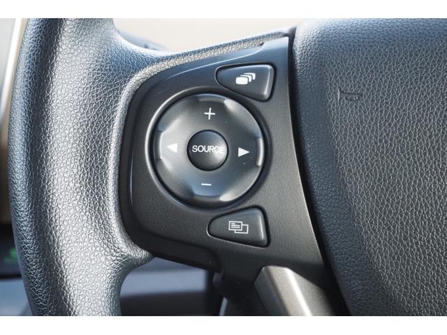 フリードハイブリッド ハイブリッド・Gホンダセンシング ドラレコ(前)/衝突軽減ブレーキ/クルーズコントロール/両側パワースライドドア/ETC/TV(ワンセグ)/バックカメラ/純正ナビ/LEDヘッドライト/(12枚目)