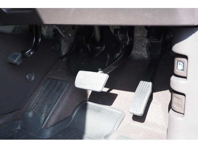 フリードハイブリッド ハイブリッド・Gホンダセンシング ドラレコ(前)/衝突軽減ブレーキ/クルーズコントロール/両側パワースライドドア/ETC/TV(ワンセグ)/バックカメラ/純正ナビ/LEDヘッドライト/(42枚目)