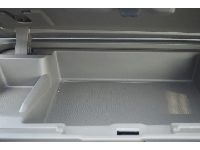 フリードハイブリッド ハイブリッド・Gホンダセンシング ドラレコ(前)/衝突軽減ブレーキ/クルーズコントロール/両側パワースライドドア/ETC/TV(ワンセグ)/バックカメラ/純正ナビ/LEDヘッドライト/(54枚目)