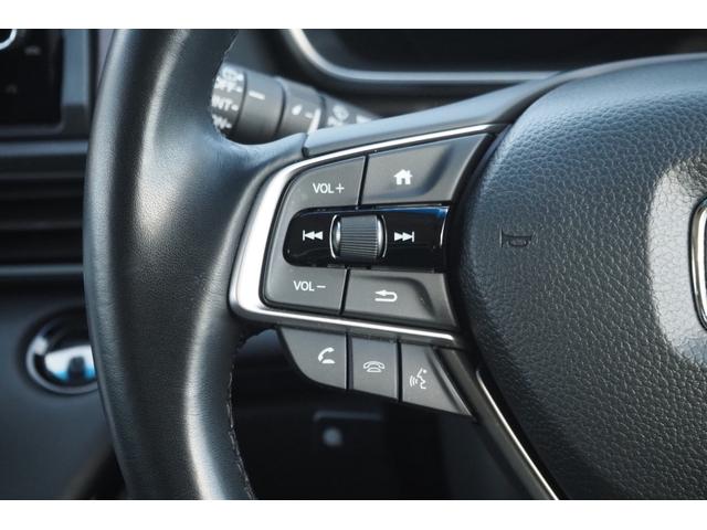 オデッセイハイブリッド e:HEVアブソルート・EX ホンダセンシング/前後ドラレコ/衝突軽減ブレーキ/クルーズコントロール/LEDヘッドライト/アルミホイール/純正ナビ/両側パワースライドドア/ETC/TV/バックカメラ/サイドカーテンエアバック/(11枚目)