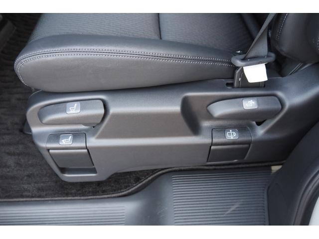 オデッセイハイブリッド e:HEVアブソルート・EX ホンダセンシング/前後ドラレコ/衝突軽減ブレーキ/クルーズコントロール/LEDヘッドライト/アルミホイール/純正ナビ/両側パワースライドドア/ETC/TV/バックカメラ/サイドカーテンエアバック/(42枚目)