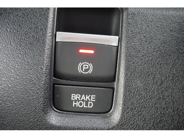 Ｎ－ＢＯＸカスタム ターボ　純正ナビ／ホンダセンシング／前後ドラレコ／サイド・カーテンエアバック／両側パワースライドドア／衝突軽減ブレーキ／クルーズコントロール／ＬＥＤヘッドライト／アルミホイール／ＥＴＣ／ＴＶ／バックカメラ／（7枚目）