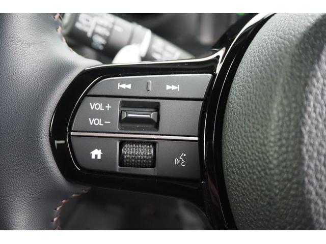 Ｎ－ＢＯＸカスタム ターボ　純正ナビ／ホンダセンシング／前後ドラレコ／サイド・カーテンエアバック／両側パワースライドドア／衝突軽減ブレーキ／クルーズコントロール／ＬＥＤヘッドライト／アルミホイール／ＥＴＣ／ＴＶ／バックカメラ／（10枚目）