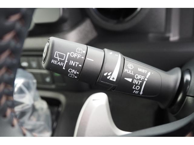 Ｎ－ＢＯＸカスタム ターボ　純正ナビ／ホンダセンシング／前後ドラレコ／サイド・カーテンエアバック／両側パワースライドドア／衝突軽減ブレーキ／クルーズコントロール／ＬＥＤヘッドライト／アルミホイール／ＥＴＣ／ＴＶ／バックカメラ／（12枚目）