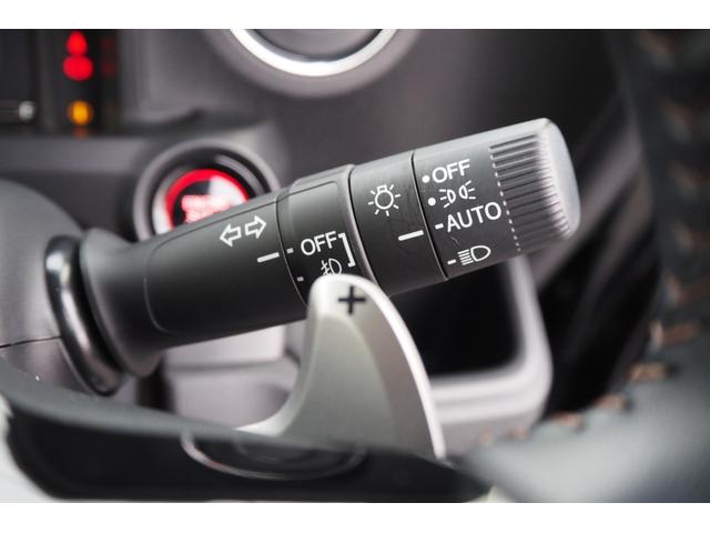 Ｎ－ＢＯＸカスタム ターボ　純正ナビ／ホンダセンシング／前後ドラレコ／サイド・カーテンエアバック／両側パワースライドドア／衝突軽減ブレーキ／クルーズコントロール／ＬＥＤヘッドライト／アルミホイール／ＥＴＣ／ＴＶ／バックカメラ／（13枚目）