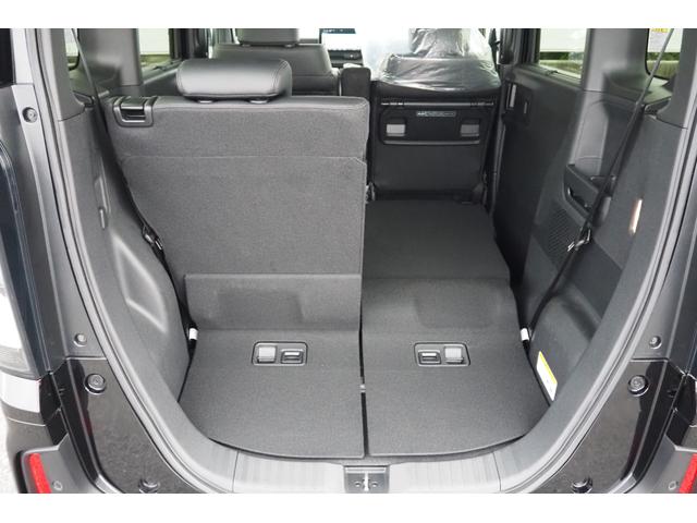 Ｎ－ＢＯＸカスタム ターボ　純正ナビ／ホンダセンシング／前後ドラレコ／サイド・カーテンエアバック／両側パワースライドドア／衝突軽減ブレーキ／クルーズコントロール／ＬＥＤヘッドライト／アルミホイール／ＥＴＣ／ＴＶ／バックカメラ／（19枚目）