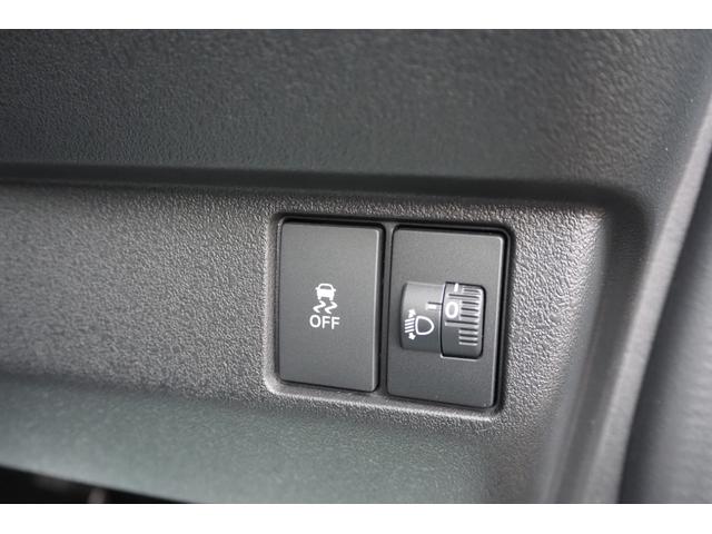 Ｎ－ＢＯＸカスタム ターボ　純正ナビ／ホンダセンシング／前後ドラレコ／サイド・カーテンエアバック／両側パワースライドドア／衝突軽減ブレーキ／クルーズコントロール／ＬＥＤヘッドライト／アルミホイール／ＥＴＣ／ＴＶ／バックカメラ／（49枚目）