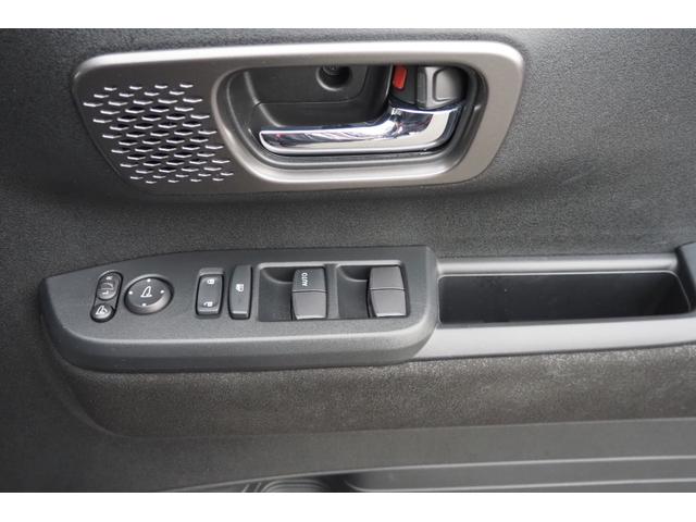 Ｎ－ＢＯＸカスタム ターボ　純正ナビ／ホンダセンシング／前後ドラレコ／サイド・カーテンエアバック／両側パワースライドドア／衝突軽減ブレーキ／クルーズコントロール／ＬＥＤヘッドライト／アルミホイール／ＥＴＣ／ＴＶ／バックカメラ／（50枚目）