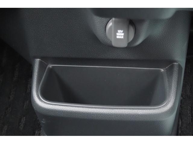 Ｎ－ＢＯＸカスタム ターボ　純正ナビ／ホンダセンシング／前後ドラレコ／サイド・カーテンエアバック／両側パワースライドドア／衝突軽減ブレーキ／クルーズコントロール／ＬＥＤヘッドライト／アルミホイール／ＥＴＣ／ＴＶ／バックカメラ／（52枚目）