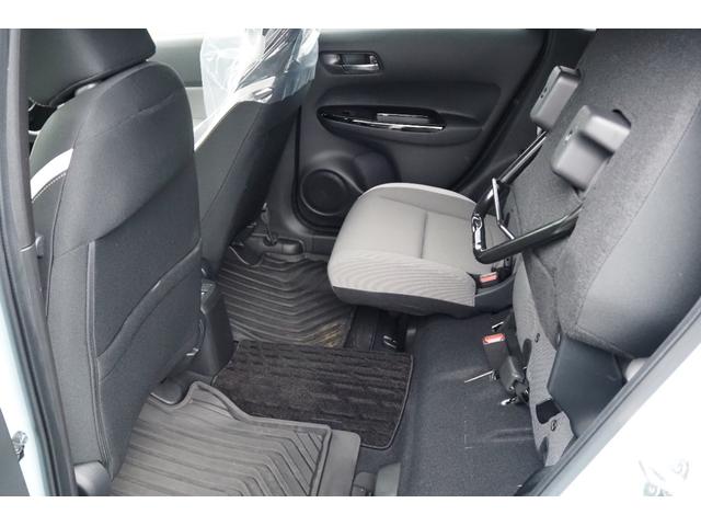 フィット ｅ：ＨＥＶクロスター　ホンダセンシング／衝突軽減ブレーキ／クルーズコントロール／ＬＥＤヘッドライト／１６インチアルミホイール／純正ナビ／ＥＴＣ／ＴＶ／バックカメラ／サイドカーテンエアバック／ＣＤ／ＤＶＤ／（34枚目）