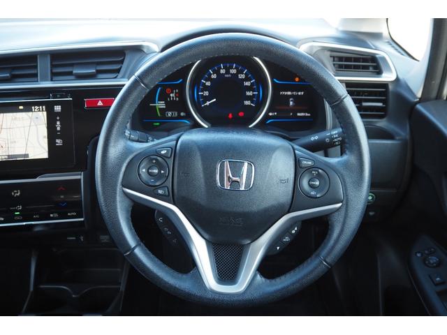 ヴェゼル e:HEV X・HuNTパッケージ(4枚目)