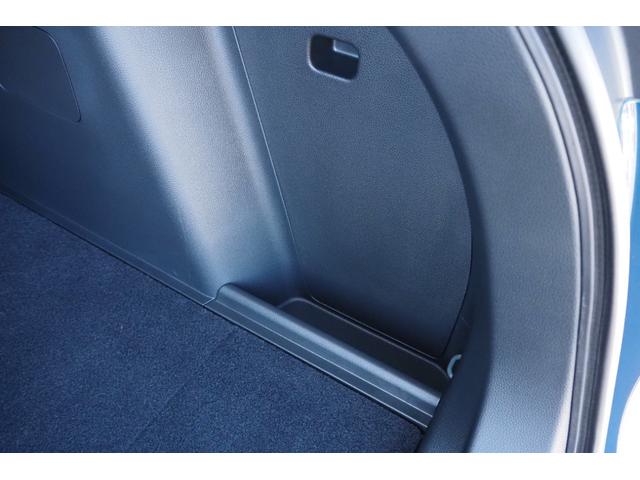 ヴェゼル e:HEV X・HuNTパッケージ(32枚目)