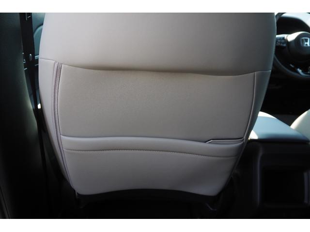 ヴェゼル e:HEV X・HuNTパッケージ(38枚目)