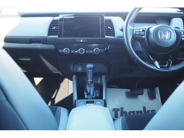 フィット RS ホンダセンシング/衝突軽減ブレーキ/クルーズコントロール/LEDヘッドライト/アルミホイール/ETC/バックカメラ/サイドカーテンエアバック/(3枚目)