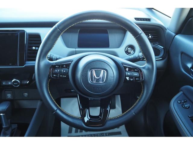 フィット RS ホンダセンシング/衝突軽減ブレーキ/クルーズコントロール/LEDヘッドライト/アルミホイール/ETC/バックカメラ/サイドカーテンエアバック/(4枚目)