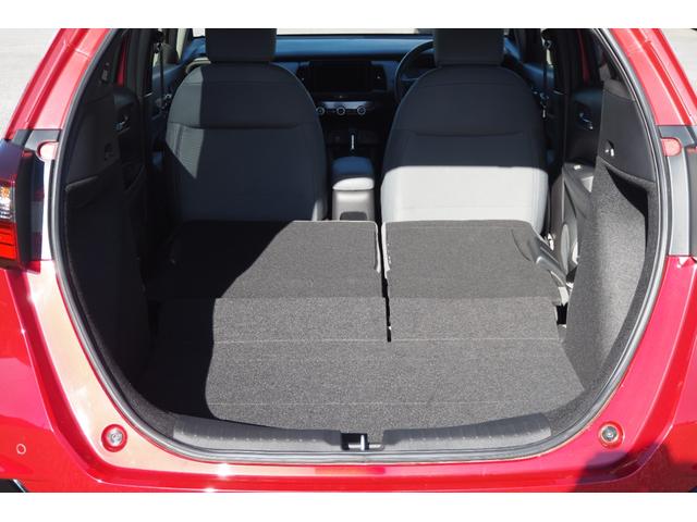 フィット RS ホンダセンシング/衝突軽減ブレーキ/クルーズコントロール/LEDヘッドライト/アルミホイール/ETC/バックカメラ/サイドカーテンエアバック/(5枚目)