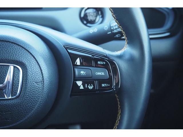 フィット RS ホンダセンシング/衝突軽減ブレーキ/クルーズコントロール/LEDヘッドライト/アルミホイール/ETC/バックカメラ/サイドカーテンエアバック/(10枚目)