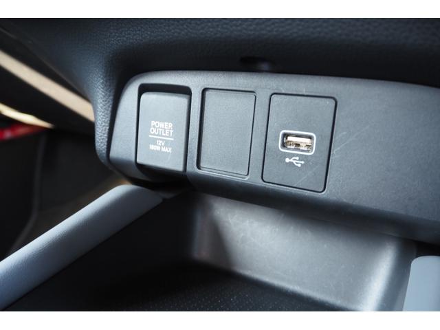 フィット RS ホンダセンシング/衝突軽減ブレーキ/クルーズコントロール/LEDヘッドライト/アルミホイール/ETC/バックカメラ/サイドカーテンエアバック/(13枚目)