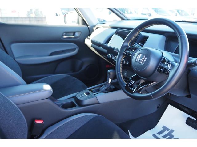 フィット RS ホンダセンシング/衝突軽減ブレーキ/クルーズコントロール/LEDヘッドライト/アルミホイール/ETC/バックカメラ/サイドカーテンエアバック/(21枚目)