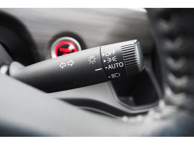 フリードハイブリッド ハイブリッド・Ｇホンダセンシング　前後ドラレコ／ホンダセンシング／ＥＴＣ／ＴＶ／バックカメラ／衝突軽減ブレーキ／クルーズコントロール／両側パワースライドドア／ＬＥＤヘッドライト／アルミホイール／純正ナビ／ステアリングオーディオリモコン（12枚目）