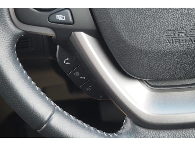 フリードハイブリッド ハイブリッド・Ｇホンダセンシング　前後ドラレコ／ホンダセンシング／ＥＴＣ／ＴＶ／バックカメラ／衝突軽減ブレーキ／クルーズコントロール／両側パワースライドドア／ＬＥＤヘッドライト／アルミホイール／純正ナビ／ステアリングオーディオリモコン（13枚目）