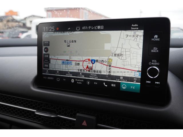 ＺＲ－Ｖ ｅ：ＨＥＶＺ特別仕様車ブラックスタイル　純正ナビ／前後ドラレコ／ホンダセンシング／衝突軽減ブレーキ／クルーズコントロール／ＥＴＣ／ＴＶ／バックカメラ／サイドカーテンエアバック／ＬＥＤフォグライト／パドルシフト／アルミホイール／（2枚目）