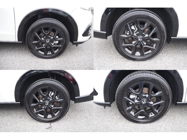 ＺＲ－Ｖ ｅ：ＨＥＶＺ特別仕様車ブラックスタイル　純正ナビ／前後ドラレコ／ホンダセンシング／衝突軽減ブレーキ／クルーズコントロール／ＥＴＣ／ＴＶ／バックカメラ／サイドカーテンエアバック／ＬＥＤフォグライト／パドルシフト／アルミホイール／（22枚目）