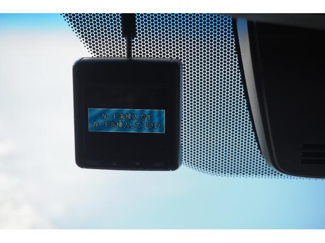 ステップワゴンスパーダ スパーダハイブリッドＧ・ＥＸホンダセンシング　純正ナビ／ホンダセンシング／ドラレコ（前）／両側パワースライドドア／衝突軽減ブレーキ／クルーズコントロール／ＬＥＤヘッドライト／アルミホイール／ＥＴＣ／ＴＶ／バックカメラ／サイドカーテンエアバック／（6枚目）