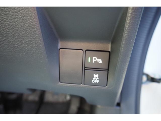 Ｎ－ＶＡＮ ファン　純正ナビ／／ホンダセンシング／衝突軽減ブレーキ／クルーズコントロール／ＬＥＤヘッドライト／ＴＶ／バックカメラ／ステアリングオーディオリモコン／（17枚目）