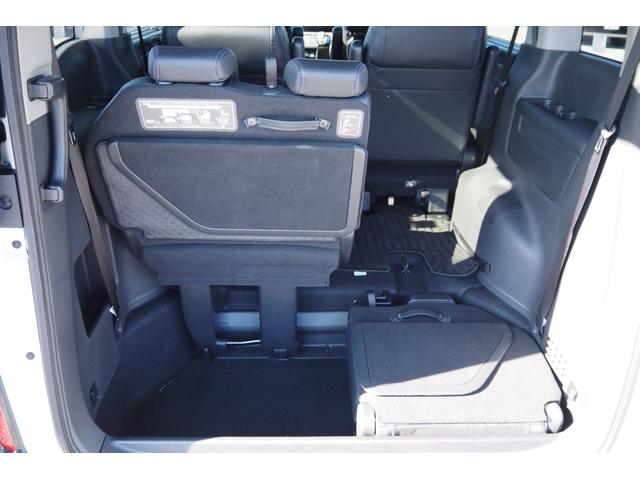 ステップワゴンスパーダ スパーダハイブリッドＧ・ＥＸホンダセンシングブラスタ　純正ナビ／ワクワクゲート／後席モニター／前後ドラレコ／ホンダセンシング／両側パワースライドドア／衝突軽減ブレーキ／ＬＥＤヘッドライト／ＥＴＣ／ＴＶ／バックカメラ／サイドカーテンエアバック／（43枚目）