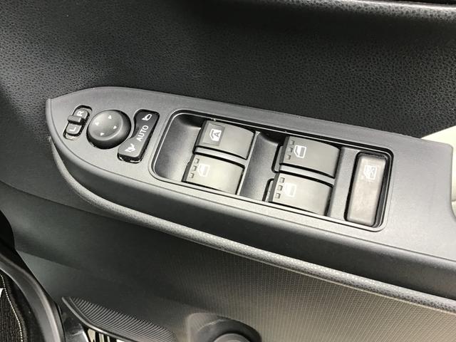 タント Ｘ　ドライブレコーダ　助手席回転シート　福祉車両　アイドリングストップ車　ブレーキサポート　電動ミラー　ナビＴＶ　スマートキーシステム　禁煙　ＬＥＤライト　キーレスキー　Ｂカメラ　車線逸脱警報　メモリナビ（18枚目）