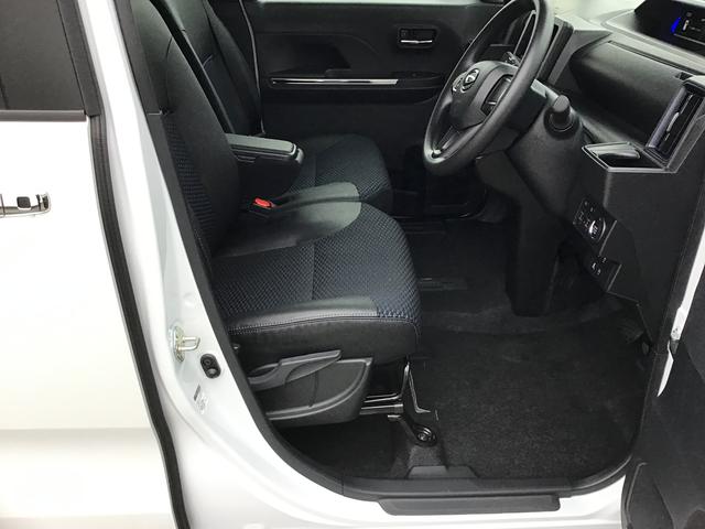 タント カスタムＸ　衝突軽減ブレーキ　リアコーナーセンサー　車線逸脱防止　アイドリングストップ機能　盗難警報装置　ＬＥＤ　ヘッドライト　キーレスエントリー　前席シートヒーター　オートＬＥＤ　電動格納ミラー（12枚目）