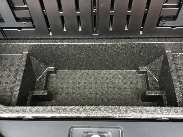 タント カスタムＸ　衝突軽減ブレーキ　リアコーナーセンサー　車線逸脱防止　アイドリングストップ機能　盗難警報装置　ＬＥＤ　ヘッドライト　キーレスエントリー　前席シートヒーター　オートＬＥＤ　電動格納ミラー（16枚目）