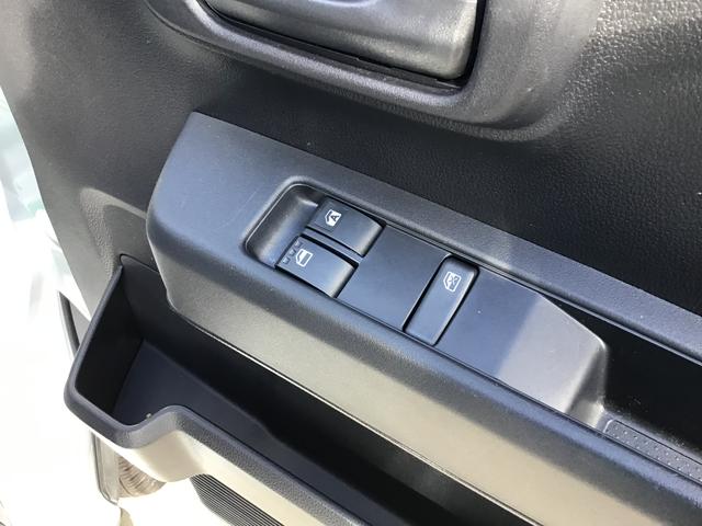 ハイゼットカーゴ ＤＸ　前後ソナー　安全ボディ　セキュリティアラーム　メモリーナビ　ナビＴＶ　キーレスキー　エコアイドル　ハイビームアシスト　ＥＳＣ　オートライト　レーンアシスト　両席エアバッグ　ＡＢＳ（19枚目）