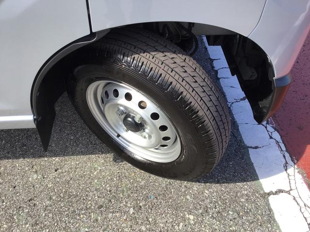 ハイゼットカーゴ ＤＸ　前後ソナー　安全ボディ　セキュリティアラーム　メモリーナビ　ナビＴＶ　キーレスキー　エコアイドル　ハイビームアシスト　ＥＳＣ　オートライト　レーンアシスト　両席エアバッグ　ＡＢＳ（32枚目）