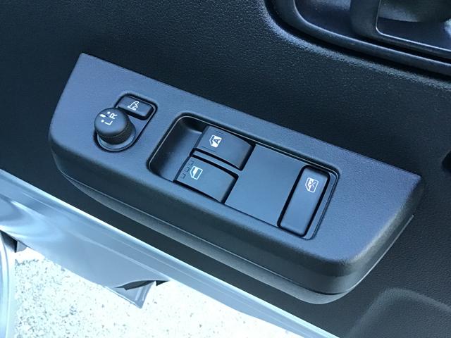 ハイゼットトラック スタンダード　盗難防止装置　レーダーブレーキ　Ｃソナー　キーレスエントリー　スマートキー　パワステ　オートエアコン　アイドルストップ　オートライト　レーンキープアシスト　　衝突安全ボディ（15枚目）