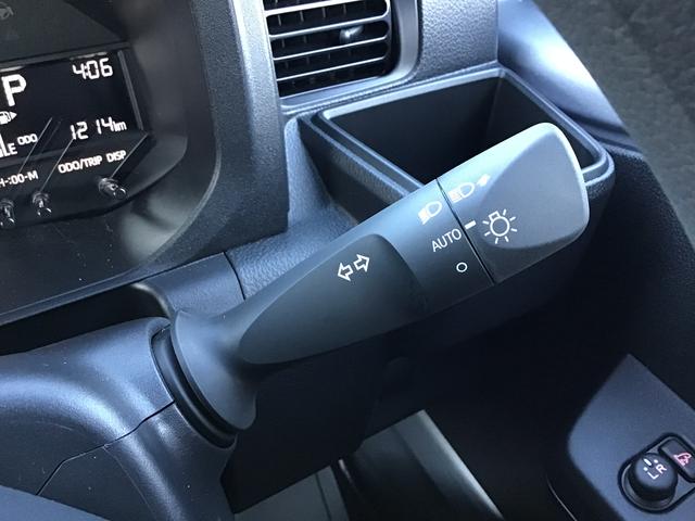 ハイゼットトラック スタンダード　盗難防止装置　レーダーブレーキ　Ｃソナー　キーレスエントリー　スマートキー　パワステ　オートエアコン　アイドルストップ　オートライト　レーンキープアシスト　　衝突安全ボディ（19枚目）