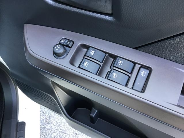 トール G 衝突回避支援ブレーキ オートLED 電格ミラー 禁煙車 横滑り防止装置 車線逸脱警報 両側自動ドア セキュリティーアラーム キーフリーシステム オートライト エアバッグ ABS 1オナ 衝突安全ボディ(18枚目)