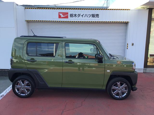 タフト G ダーククロムベンチャー コーナーソナー アダプティブクルコン オートマチックハイビーム LEDライト レーンキープアシスト アイドリングS 電格ミラー キーフリー アルミ スマートキー 衝突安全ボディ(9枚目)