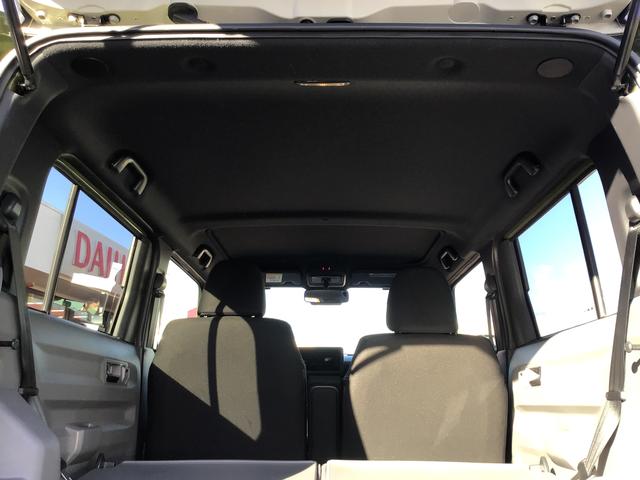 タフト G ダーククロムベンチャー コーナーソナー アダプティブクルコン オートマチックハイビーム LEDライト レーンキープアシスト アイドリングS 電格ミラー キーフリー アルミ スマートキー 衝突安全ボディ(16枚目)