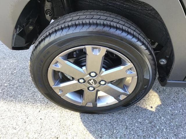 タフト G ダーククロムベンチャー コーナーソナー アダプティブクルコン オートマチックハイビーム LEDライト レーンキープアシスト アイドリングS 電格ミラー キーフリー アルミ スマートキー 衝突安全ボディ(36枚目)