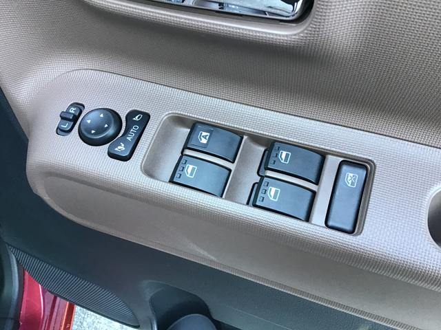 ムーヴキャンバス セオリーＧ　ＩＳＴＯＰ　前後ソナー　衝突軽減ブレーキ　電動格納式ミラー　ＬＥＤヘッド　シートヒーター　両側オートスライドドア　オートライト　ベンチシート　イモビライザー（13枚目）