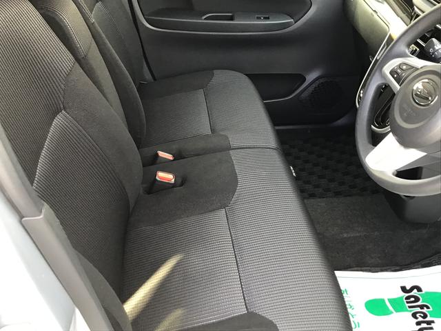 ムーヴ カスタム　Ｘ　ＶＳ　ＳＡＩＩＩ　車線逸脱警報　エアバッグ　電動格納式ドアミラー　記録簿　イモビライザー　アルミ　ＬＥＤライト　パノラマカメラ　スマートキー＆プッシュスタート　ＡＢＳ　キーフリーキー　ベンチシート（12枚目）