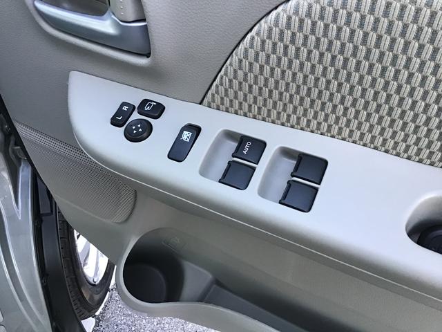 �����N���̎ԗ��͋����������Ȏc���^�N���W�b�g���\�ł���