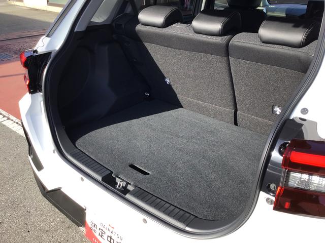 ロッキー プレミアムＧ　ＨＥＶ　レーダクルーズ　ソナー　Ｉストップ　セキュリティアラーム　電動格納式ドアミラー　ＬＥＤヘッドランプ　キーフリーシステム　オートハイビーム　アルミホイール　衝突安全ボディ（9枚目）