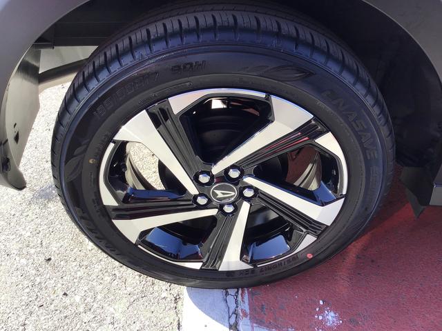 ロッキー プレミアムＧ　ＨＥＶ　レーダクルーズ　ソナー　Ｉストップ　セキュリティアラーム　電動格納式ドアミラー　ＬＥＤヘッドランプ　キーフリーシステム　オートハイビーム　アルミホイール　衝突安全ボディ（31枚目）