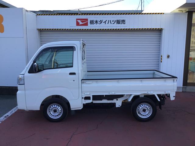 ハイゼットトラック スタンダード 農用スペシャル 切り替え4WD 盗難防止装置 エコアイドル ブレーキサポート AC 車線逸脱警報装置 エアバック 禁煙車 スーパーデフロック パワーステアリング オートライト オートハイビーム ESC(7枚目)